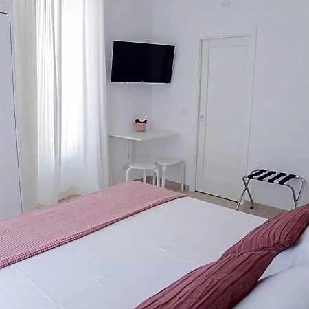 Oda ve Kahvaltı Casa Thuja Siraküza